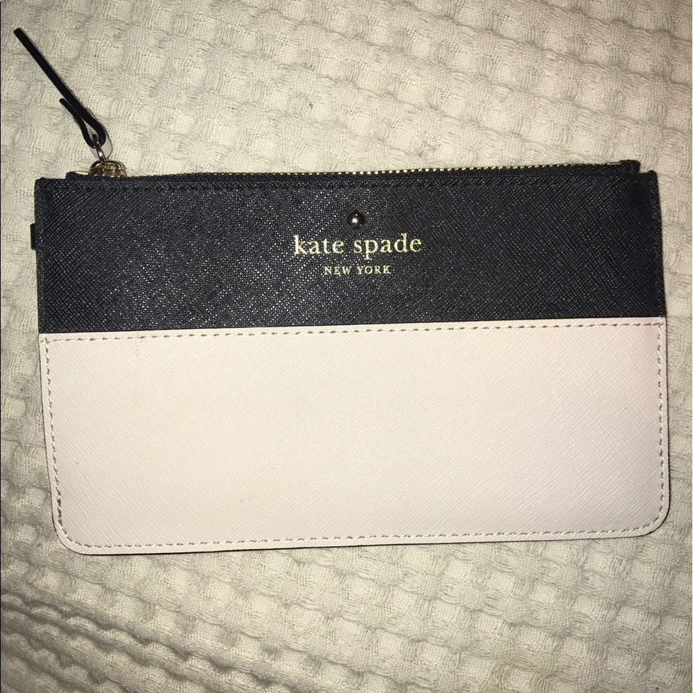 SOLD Kate Spade brand new wristlet